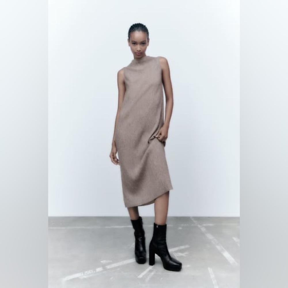 ZARA SOFT-TOUCH DRESS SMALL